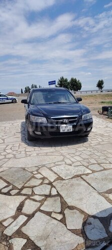 Hyundai Sonata-1