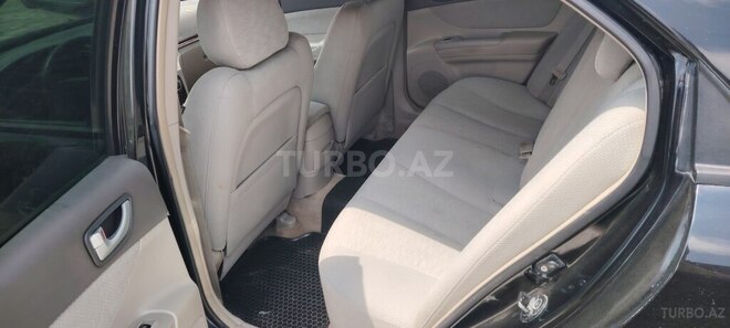 Hyundai Sonata-3