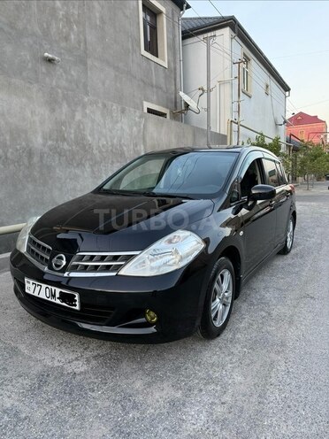Nissan Tiida-18
