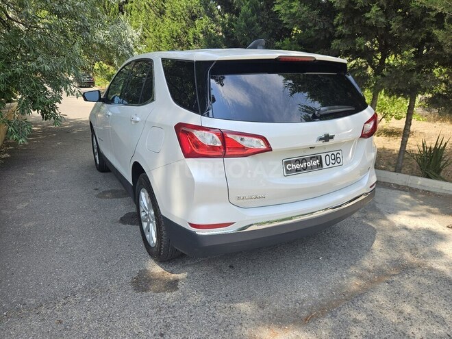 Chevrolet Equinox-8