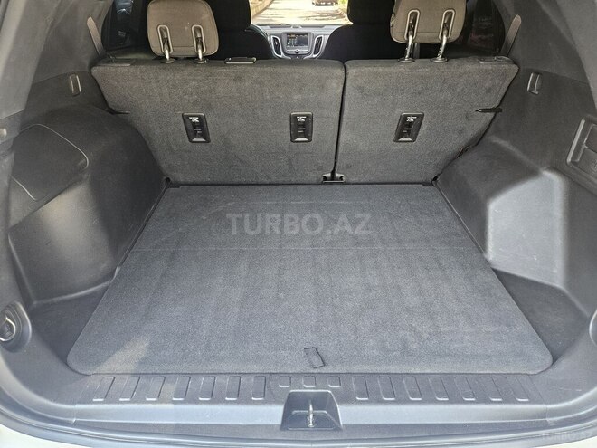 Chevrolet Equinox-12