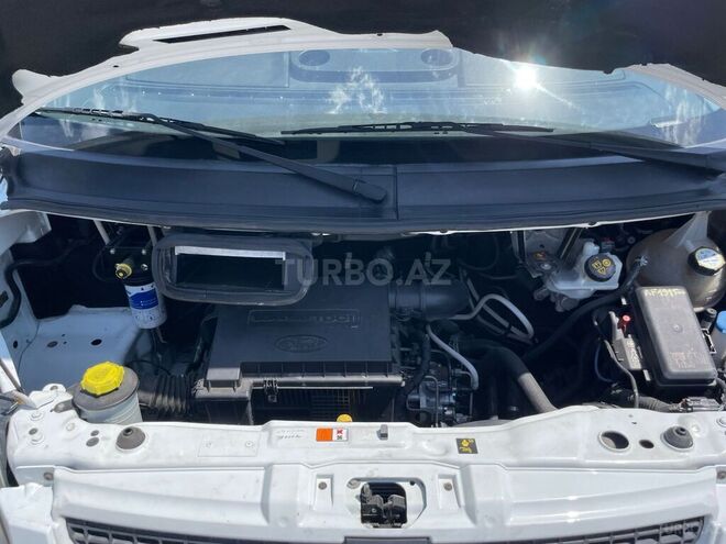 Ford Transit-17