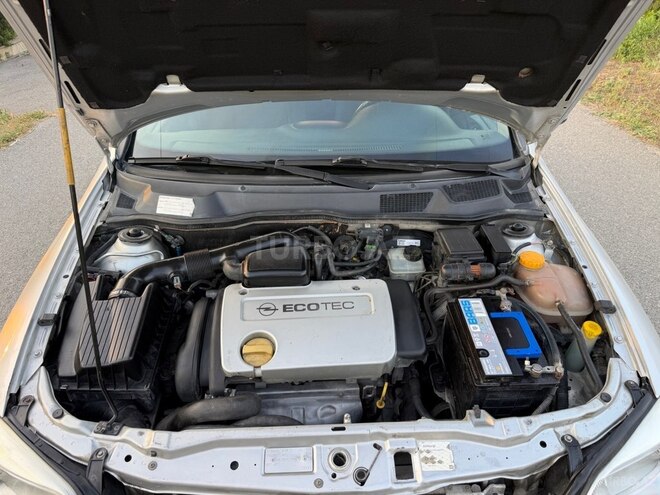 Opel Astra-14