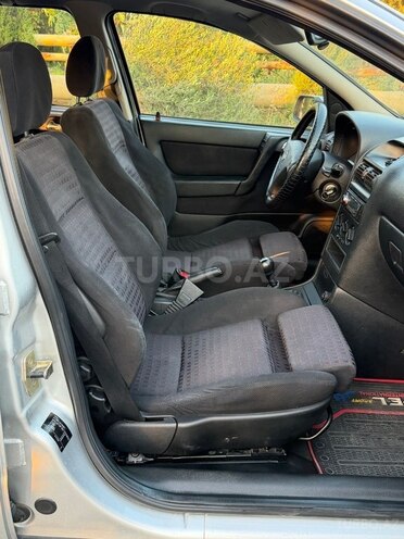 Opel Astra-8