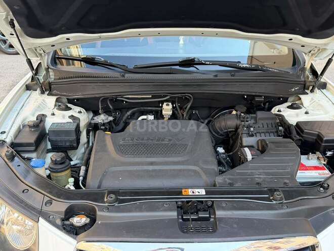 Hyundai Santa Fe-6