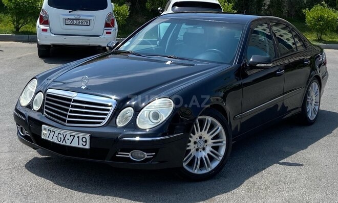 Mercedes E 280-2