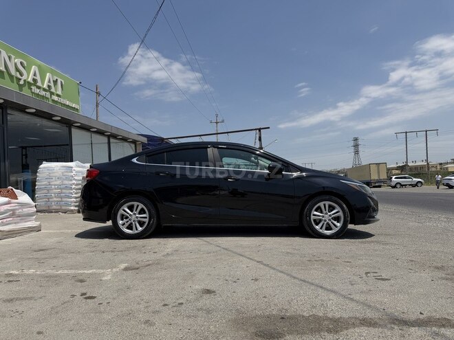 Chevrolet Cruze-3