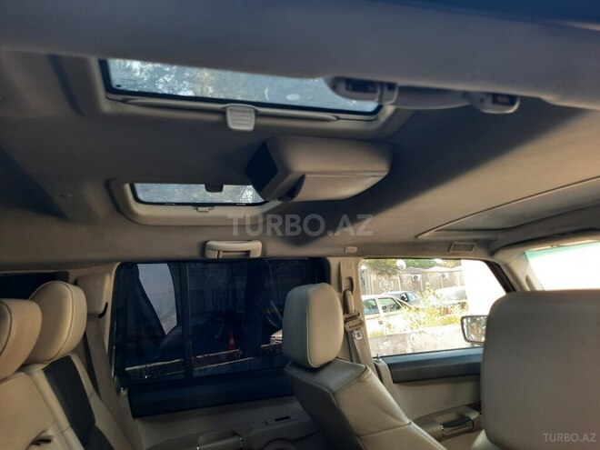 Jeep Commander-7