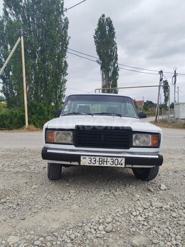 LADA (VAZ) 2107-1