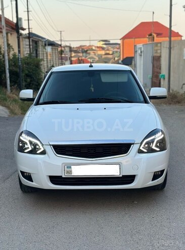 LADA (VAZ) Priora-1