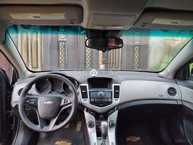 Chevrolet Cruze-6