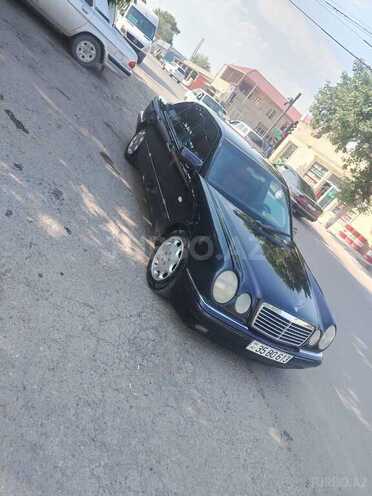 Mercedes E 230-15