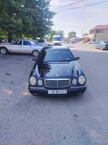Mercedes E 230-16