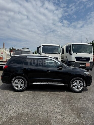 Hyundai Santa Fe-4