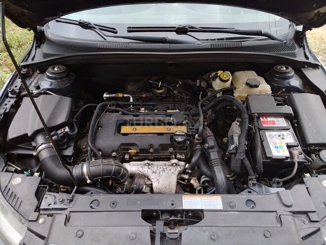 Chevrolet Cruze-9