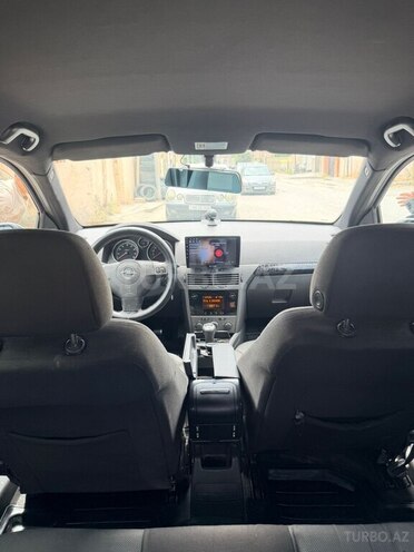 Opel Astra-2