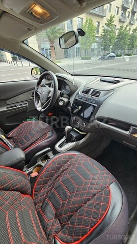 Chevrolet Cobalt-8