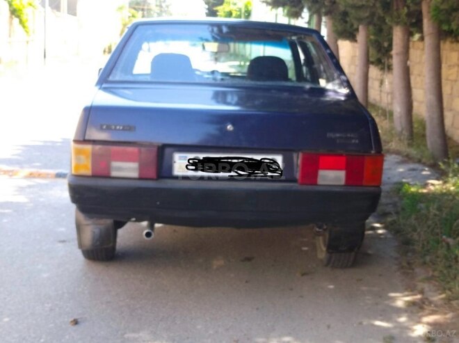 LADA (VAZ) 21099-5