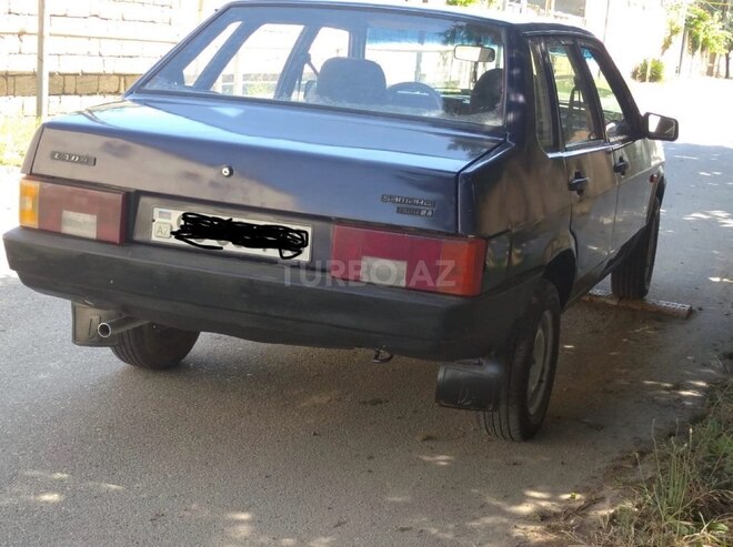 LADA (VAZ) 21099-4