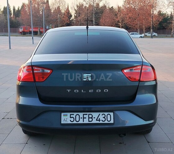 SEAT Toledo-2