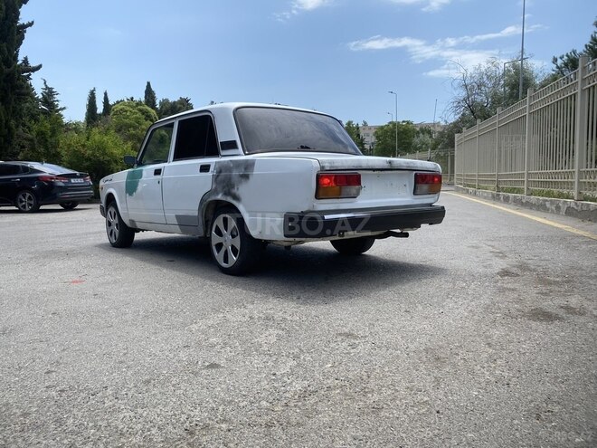 LADA (VAZ) 2107-4