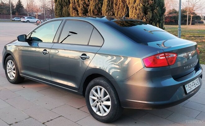 SEAT Toledo-6