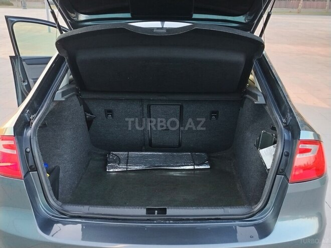 SEAT Toledo-7