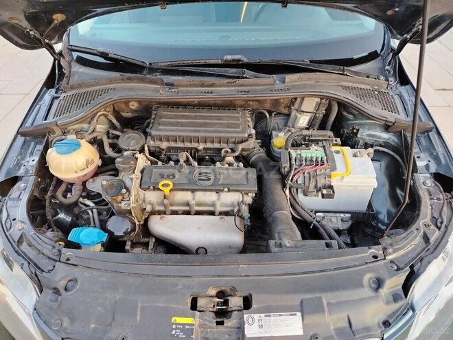 SEAT Toledo-8