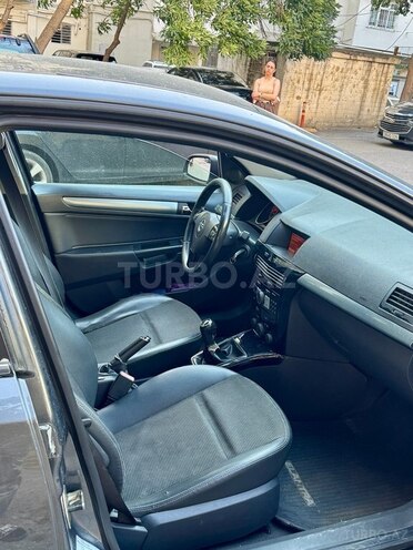 Opel Astra-8
