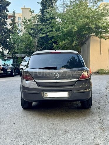 Opel Astra-4
