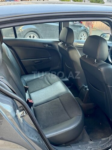 Opel Astra-7