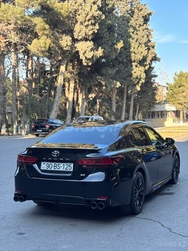 Toyota Camry-4