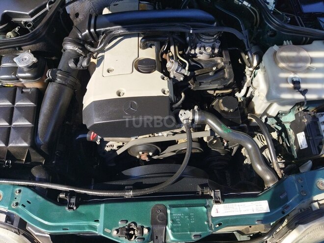Mercedes C 200-6