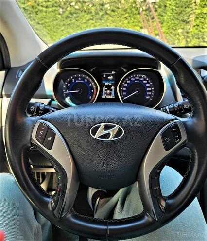 Hyundai i30-13