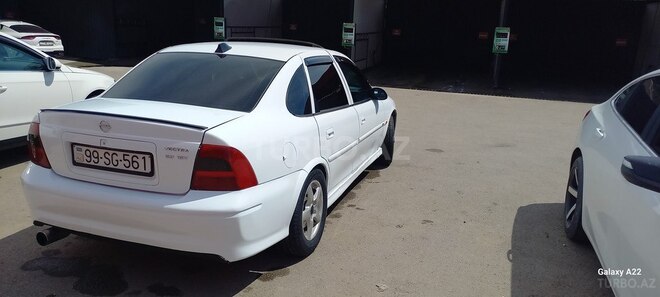 Opel Vectra-3