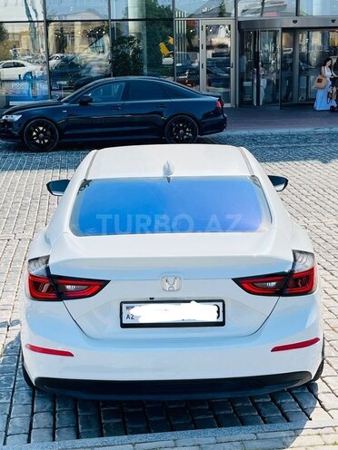 Honda Insight-2