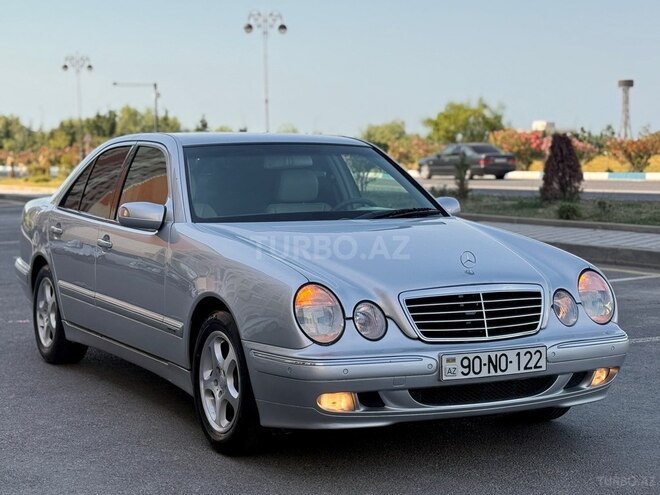 Mercedes E 280-5