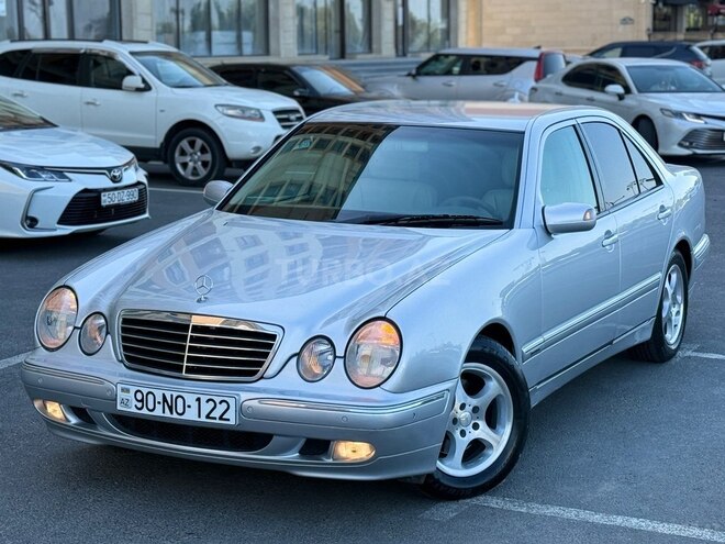 Mercedes E 280-3