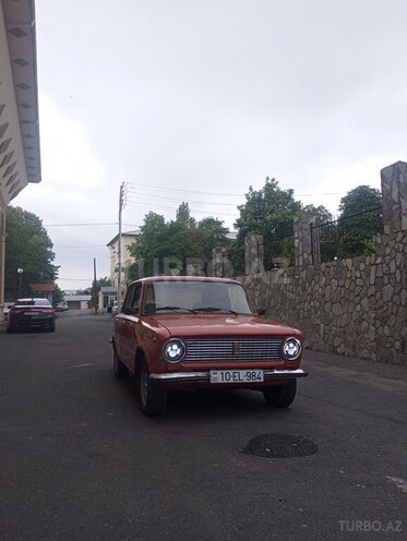 LADA (VAZ) 21011-2