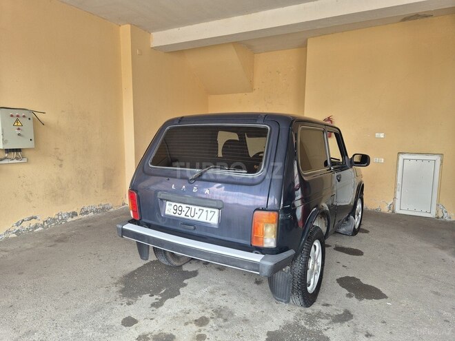 LADA (VAZ) Niva-8