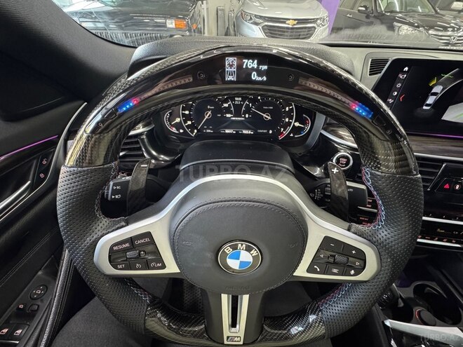 BMW 520-16