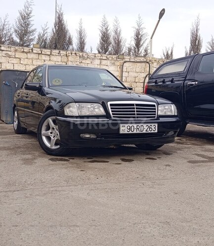 Mercedes C 230-1