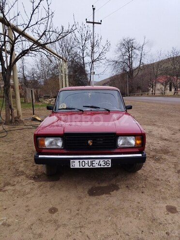 LADA (VAZ) 2107-2