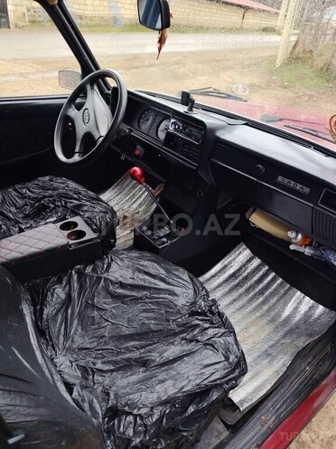 LADA (VAZ) 2107-17