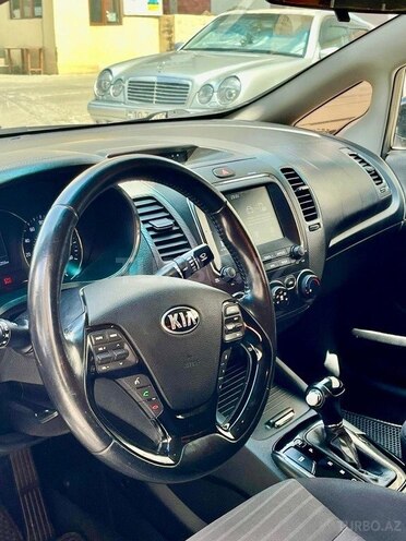 Kia Forte-5