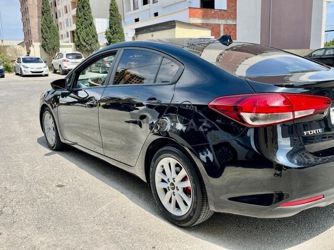 Kia Forte-2