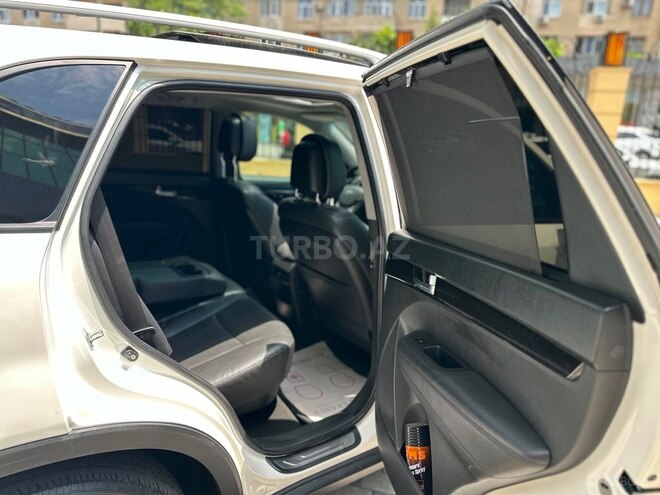 Kia Sorento-8
