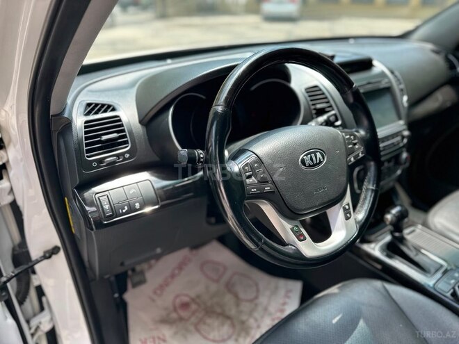 Kia Sorento-4
