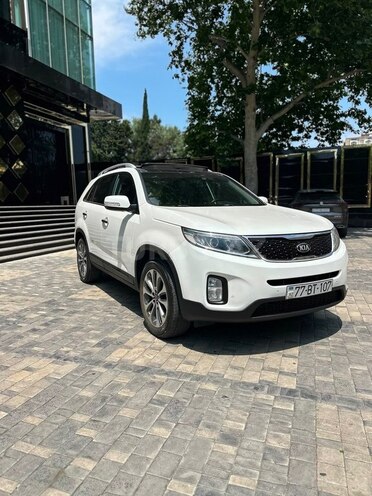 Kia Sorento-1