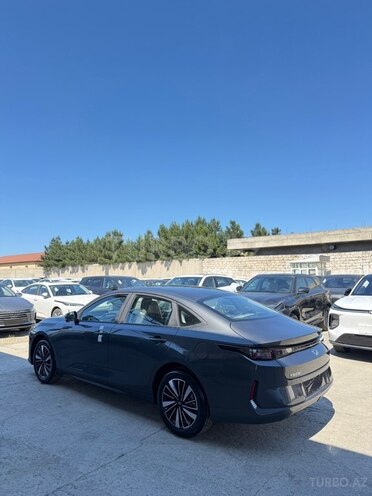 Changan Qiyuan A05-6